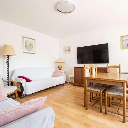 Przestronny Victus Z Parkingiem, Tarsaem I Gabinetem Do Pracy By Renters Apartman *